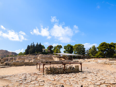 View of the Greek archaeological site of the Palace of Phaistos on the Mediterranean island of Crete (Greece)