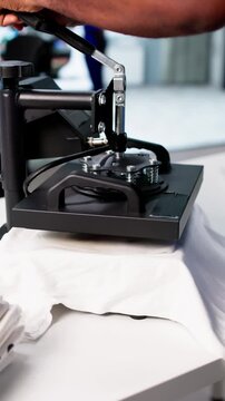 Custom Digital Print T-shirt Cloth Heat Press Machine