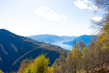 Obraz premium autumn landscape in the mountains