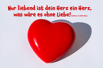 red heart symbol on white background, Zitat von Hoffmann von Fallersleben