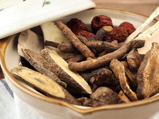 다양한 말린 한약재, 동양의학, 건강