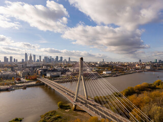 Warszawa, panorama miasta z widokiem na most świetokrzyski © hunter76