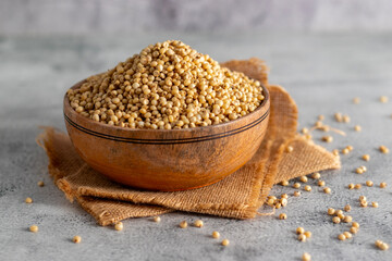 Jowar millet is a gluten-free whole grain rich in fiber, iron, and antioxidants, supporting digestion, heart health, and energy.
