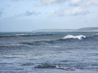 Fototapeta premium wave breaking on the sea