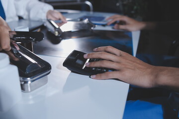 Doctors are meeting at the hospital to discuss treatment options and share experiences with colleagues.