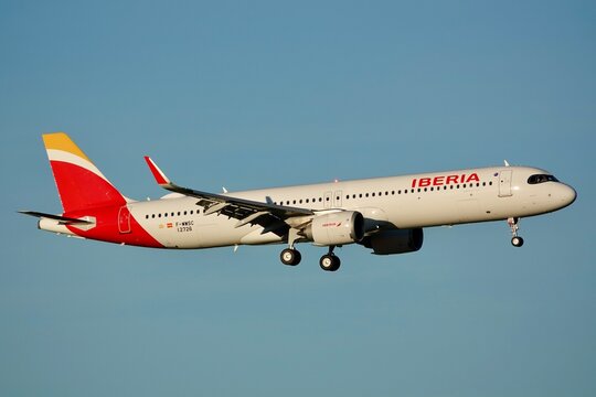 Iberia A321 vue cot&eacute;
