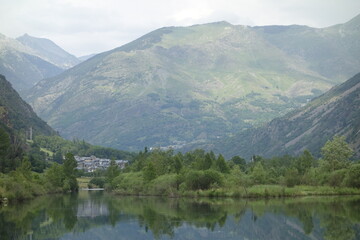Bergsee in den Pyren&auml;en