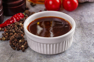 Black pepper sauce for meat