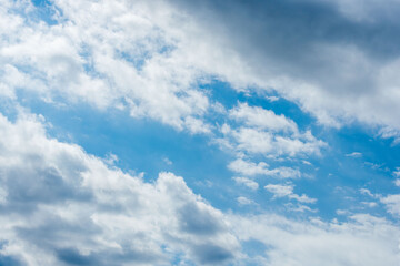 Fototapeta premium 秋の空 束の間の晴れ間05
