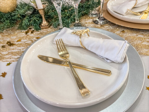 Couverts dorés pour noël 