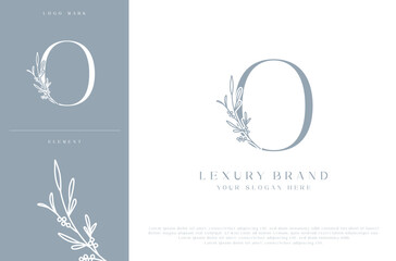 O botanical monogram initial letters logo