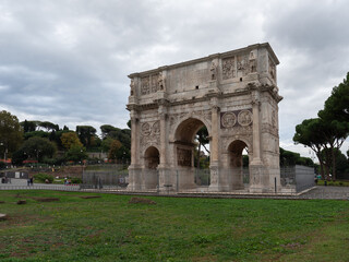 Arch of Constantine (Arco di Costantino), triumphal arch in Rome, Italy	