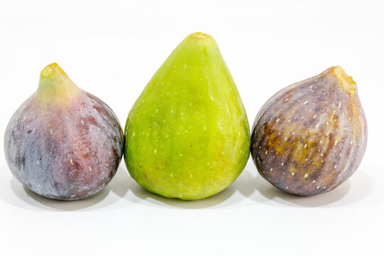 ripe figs and brevas ready to eat