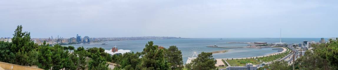 Obraz premium Baku, Azerbaijan. A Panorama view of Baku seen from the Upland Park in Baku.