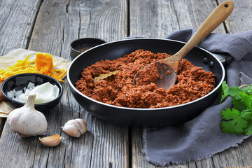 slow cooked spicy beef ragu, cincinnati chili