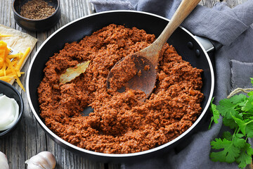slow cooked spicy beef ragu, cincinnati chili
