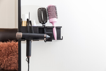 make up brushes and powder