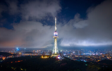 Obraz premium Qingdao TV Tower Urban Environment, Shandong Province, China