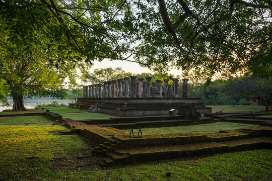 Palace Complex of King Nishshanka Malla (Nissanka Malla, Kirti Nissanka or Kalinga Lokesvara), Polonnaruwa, Sri Lanka, Asia.