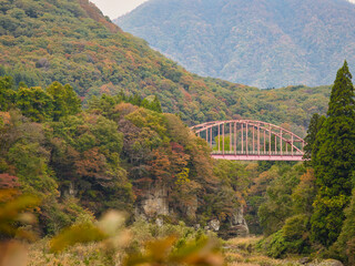 塔のへつりの紅葉