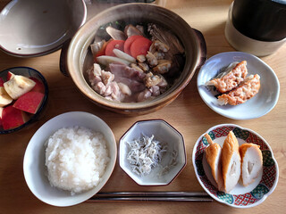 Japanese cuisine - Hot pot - Chicken Mizutaki set meal (with small side dish and dessert) / 和食・日本料理の鍋料理～若鶏の水炊きの定食御膳(小鉢料理，デザート付き) - 年末年始の忘年会・新年会プラン