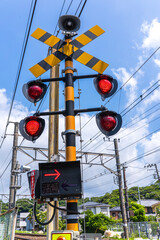 日本の線路の踏切の信号