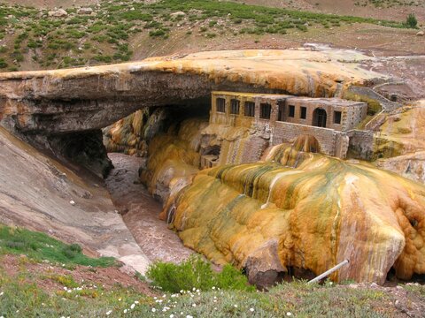 The stunning stone bridge Puente del Inca in the Andes Mountains, near Uspallata, Argentina.