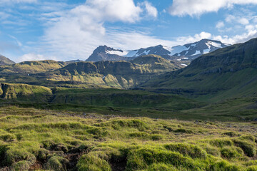 Fototapeta premium mountains and Snaefellsjokull Glacier in Iceland