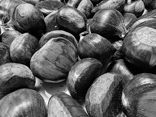 black and white grapes