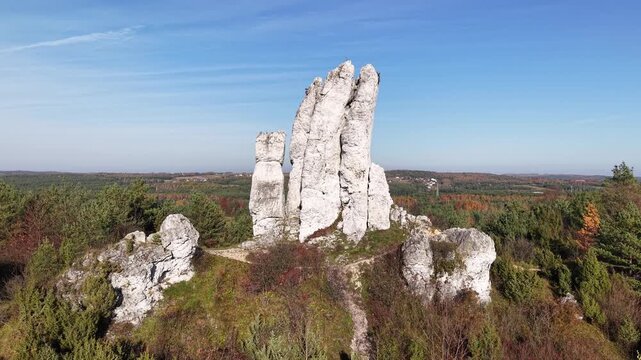 Wysoka Turnia. Skały Rzędkowickie.