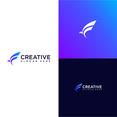 Obraz premium The logo of the initial F combined with the eagle head element of technology looks simple and modern.