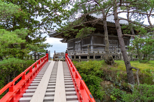 仙台の瑞巌寺の五大堂にかかる、すかし橋の風景