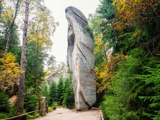 Góry Stołowe. Skały Adrszpaskie, Narodowy Rezerwat  Przyrody. Czechy. © Janusz Lipiński