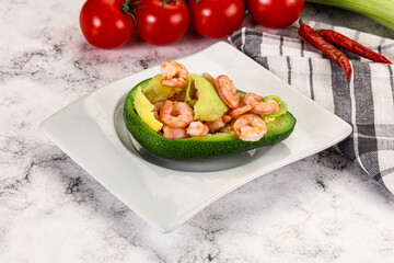 Dietary avocado cut with prawn