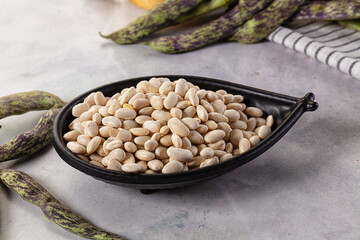 Raw dry white beans heap
