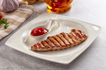 Grilled turkey breast fillet strak