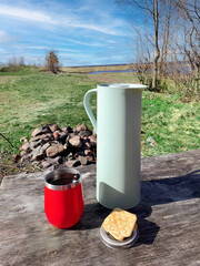 A light breakfast in nature.