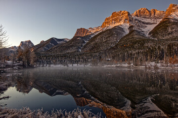 Foggy morning on Quarry lake
