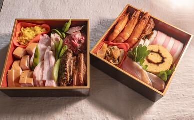 彩り豊かに迎える新春 ― 手作りおせち二段重