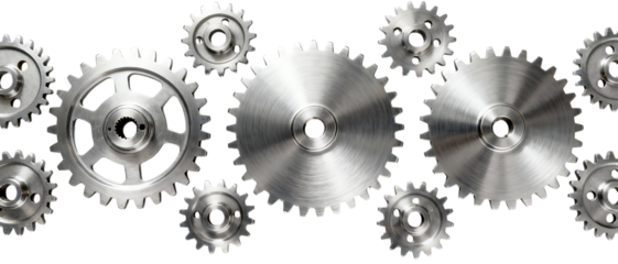 精密に磨かれた金属ギア｜背景なし・透過PNG・コピースペース