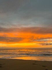 Naklejka premium sunset on the beach