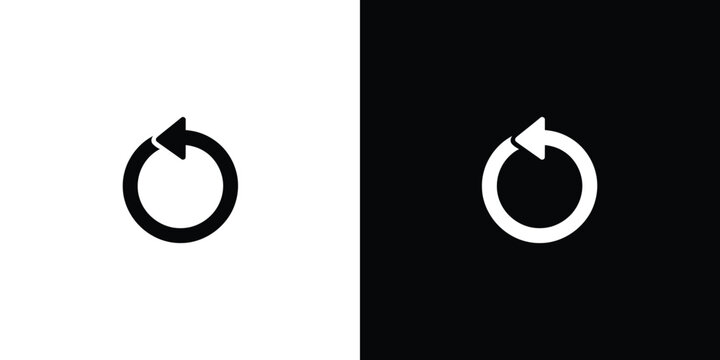 Black and White Images Displaying Round Arrows, Showing Rotation or Refresh Concepts