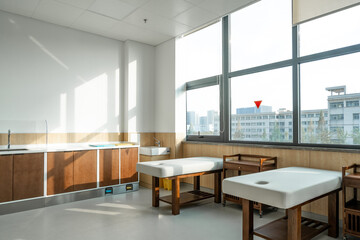 massage bed in a TCM clinic