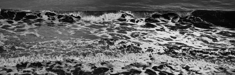 waves that are coming onto the beach