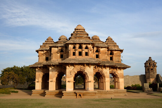 ancient hampi ruins