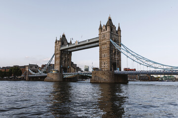 Obraz premium Tower Bridge over River Thames with water reflection