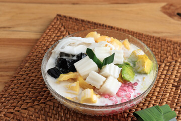 A Bowl of dessert Called Es Goyobod