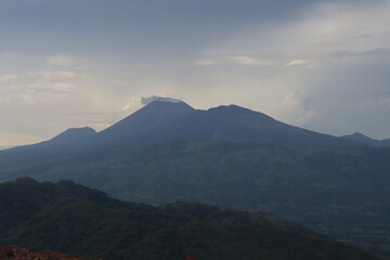 Naklejka premium Volcano Ridge
