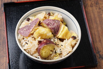 薩摩芋おこわご飯