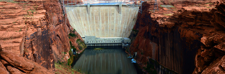 Glen Canyon Dam at Lake Powell Arizona